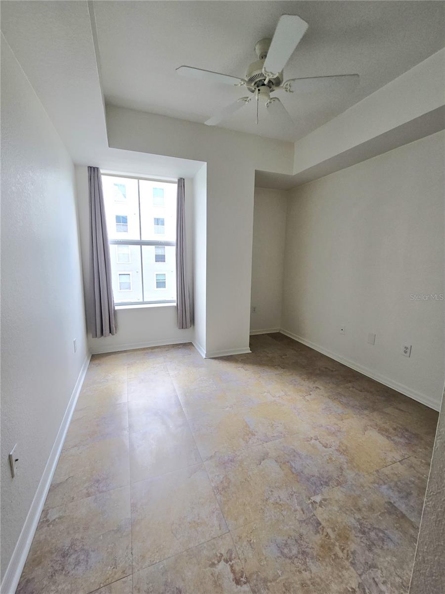 700 S HARBOUR ISLAND BLVD #646 — photo 37