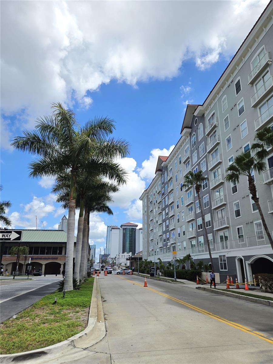 700 S HARBOUR ISLAND BLVD #646 — photo 66