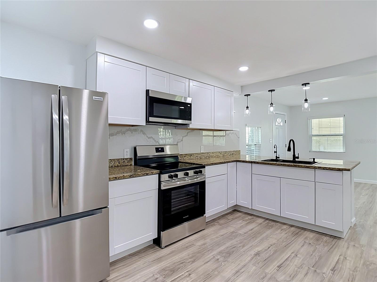 10009 N FLORENCE AVE — photo 18