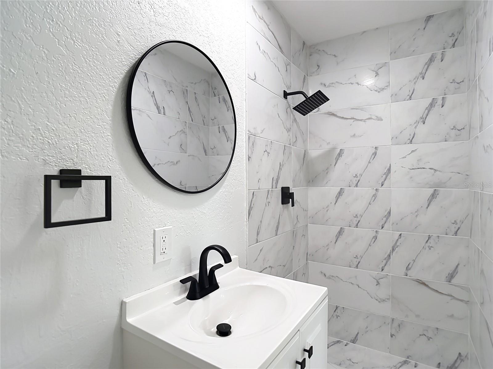 10009 N FLORENCE AVE — photo 39