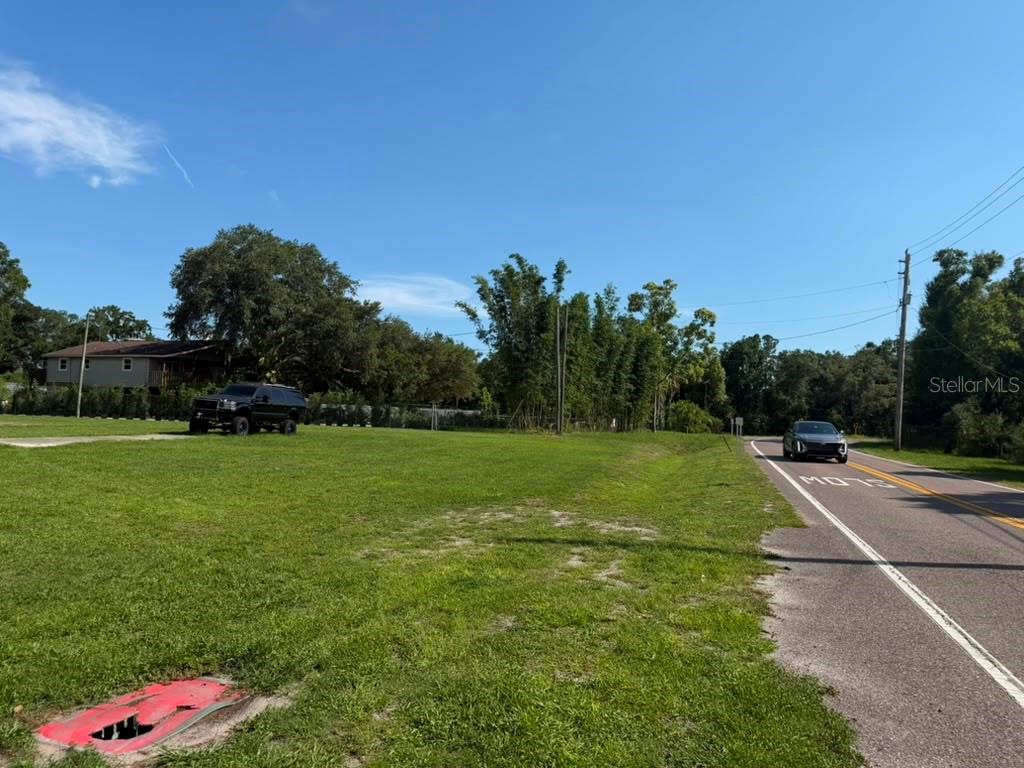 8844 S MOBLEY ROAD — photo 4