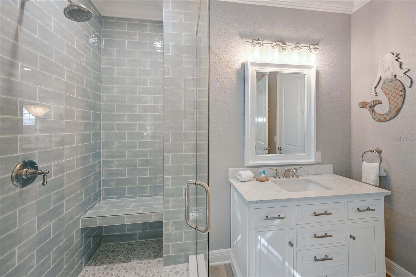 159 CRESCENT DR — photo 28