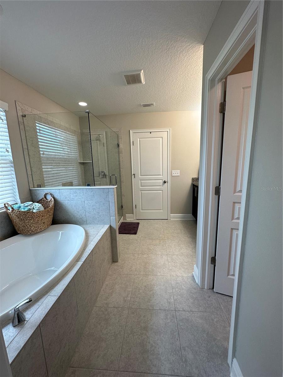 3313 W WALNUT ST — photo 7
