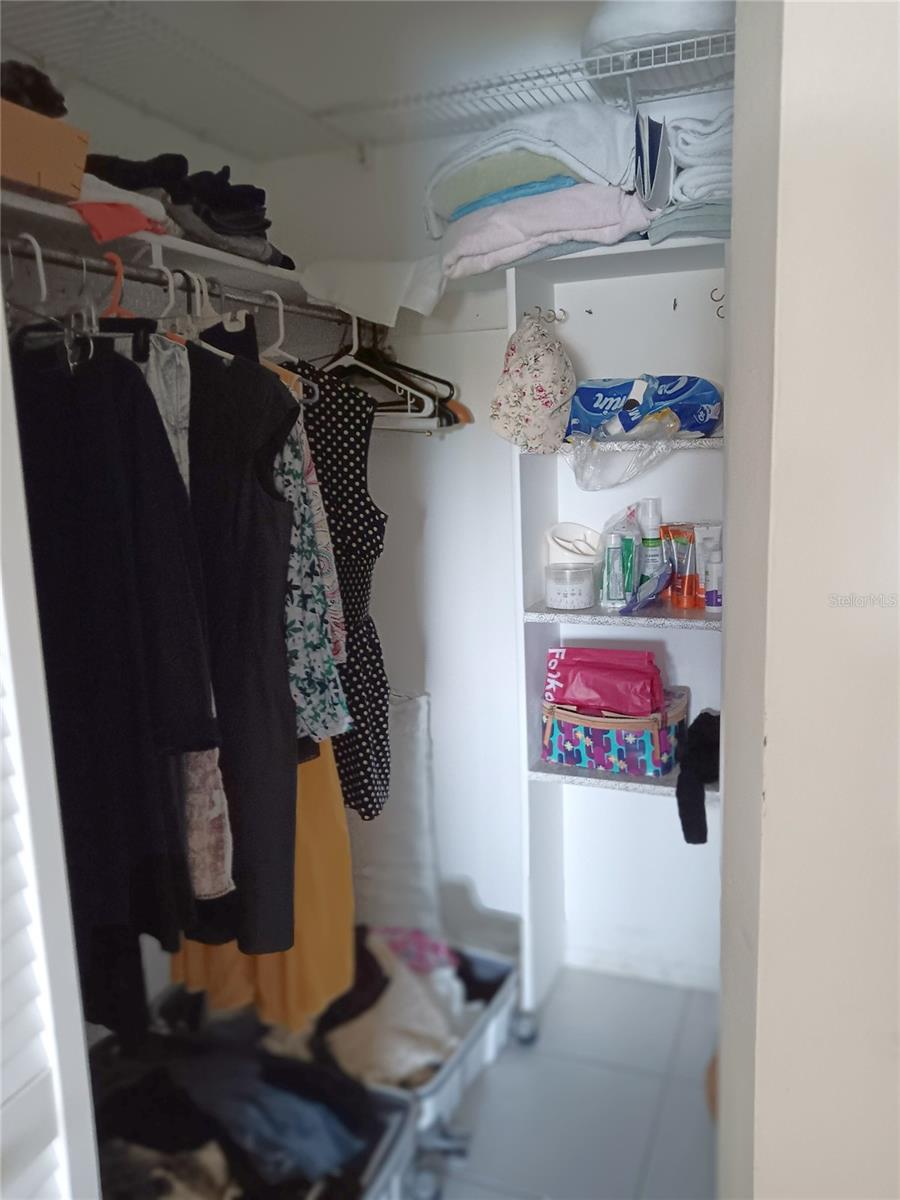 980 N GONDOLA DR — photo 12