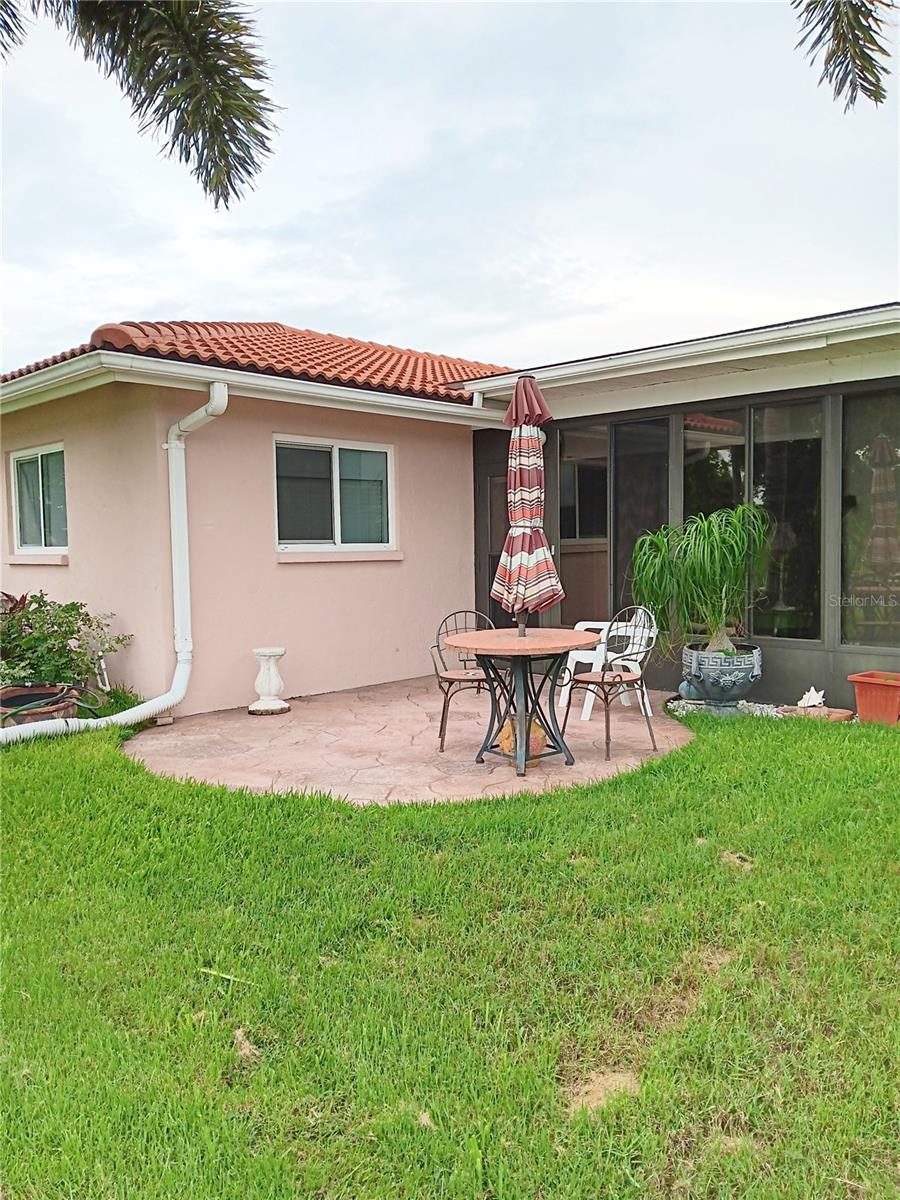 980 N GONDOLA DR — photo 21