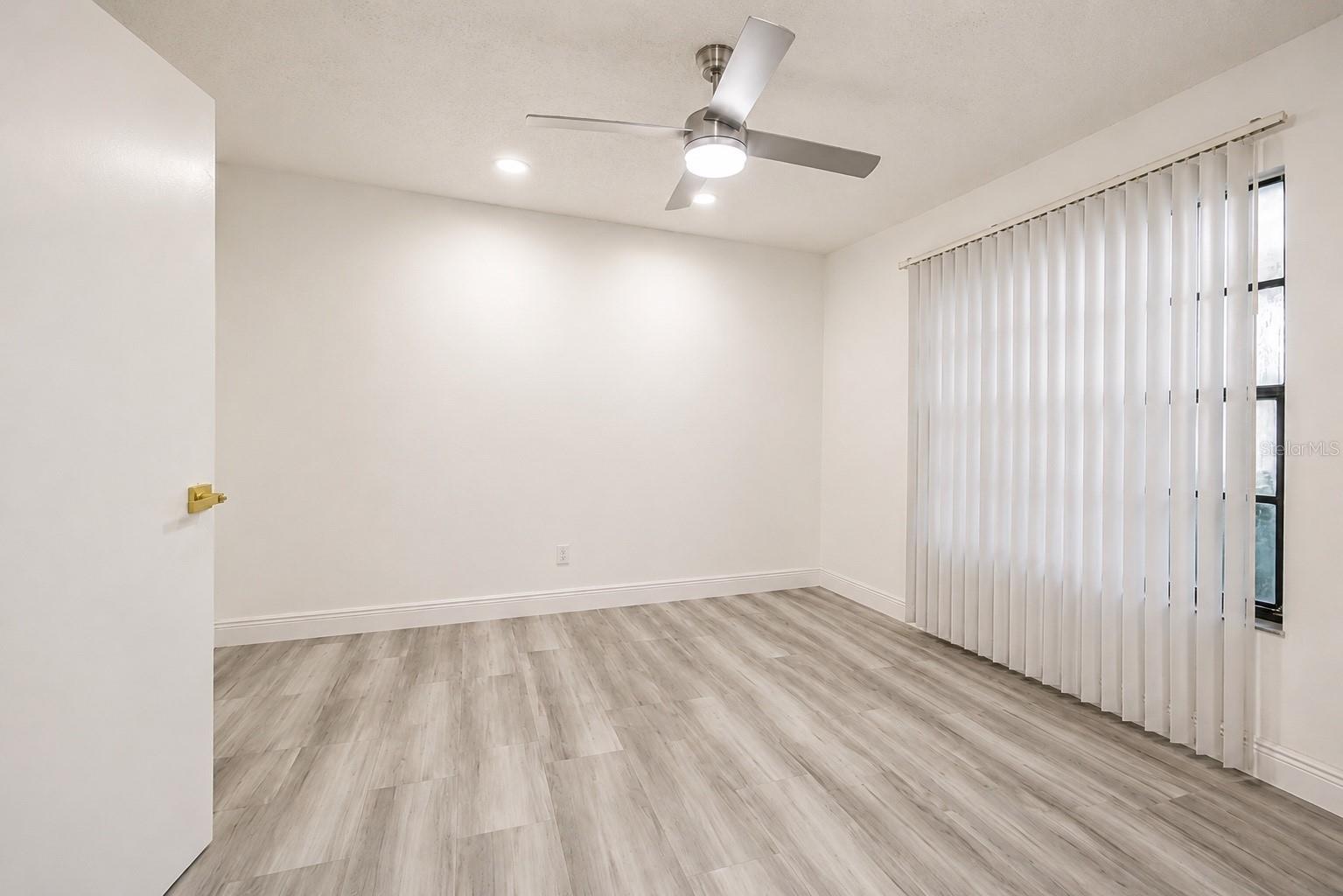 4965 PURITAN CIRCLE #401 — photo 11