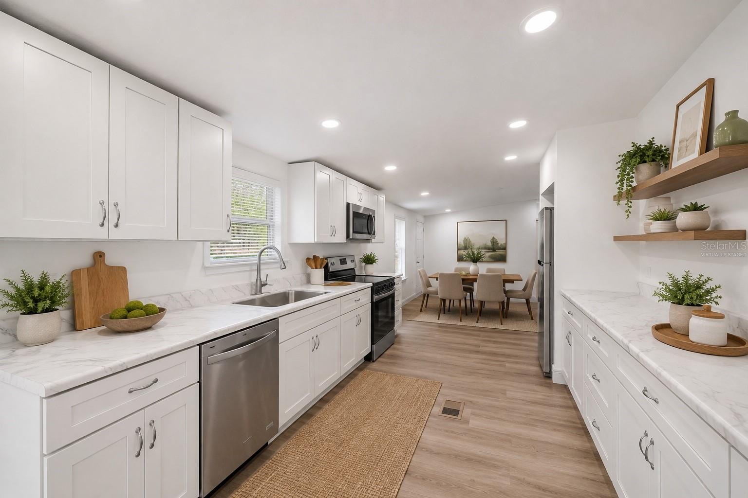 7904 CADILLAC AVE — photo 6
