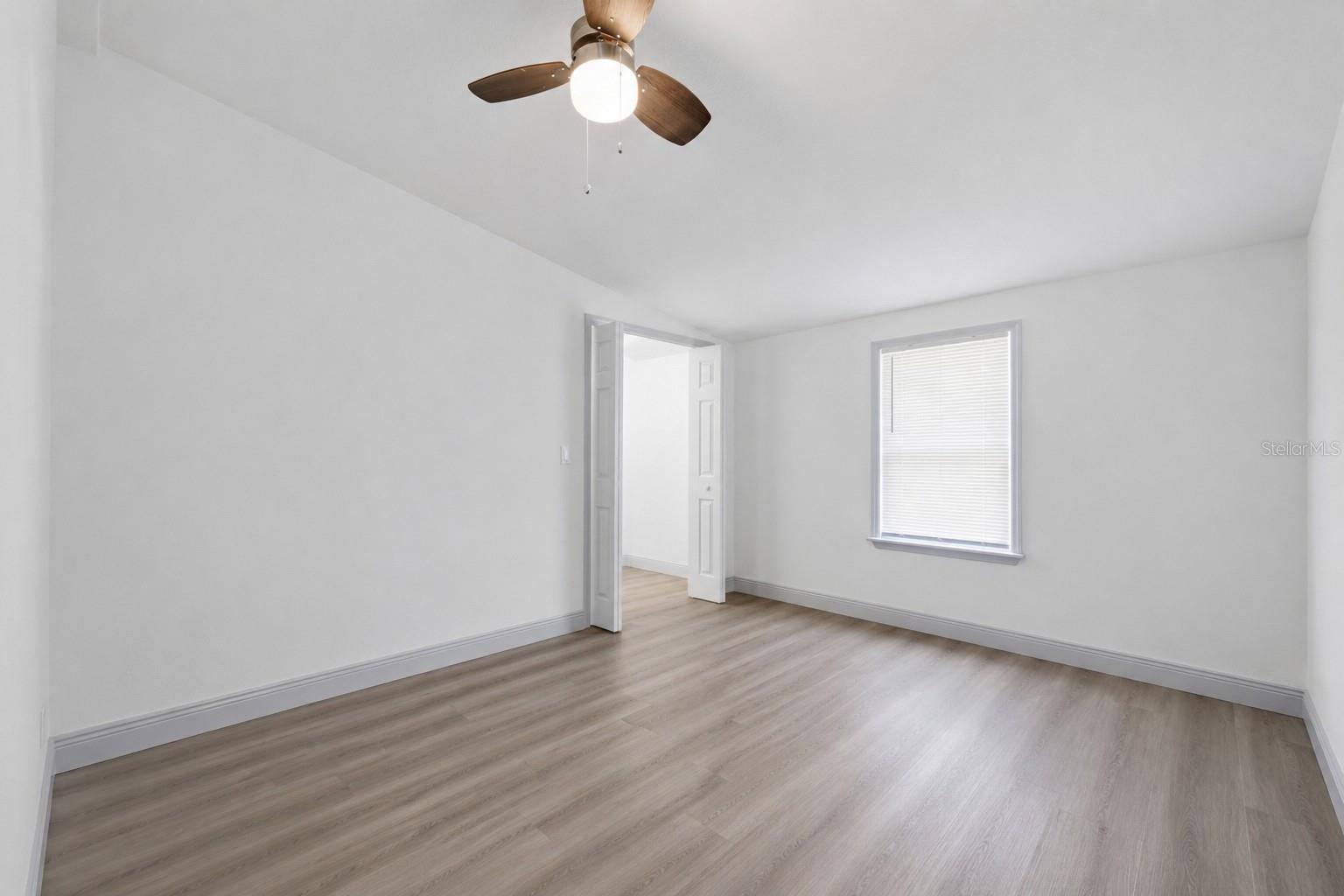7904 CADILLAC AVE — photo 17