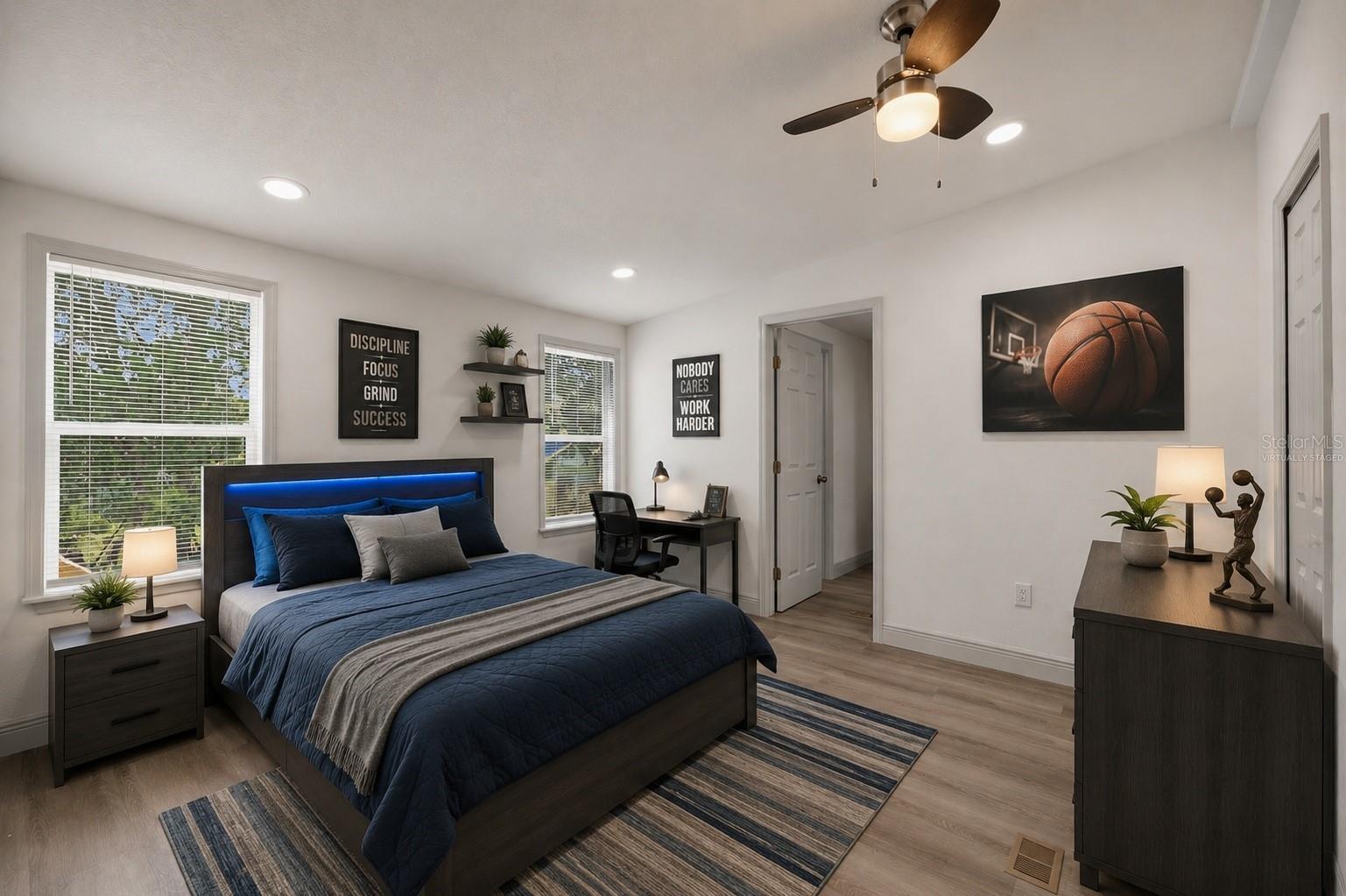 7904 CADILLAC AVE — photo 4