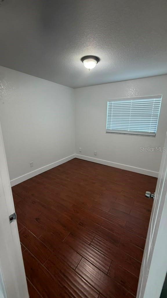 11105 N 22ND ST — photo 7
