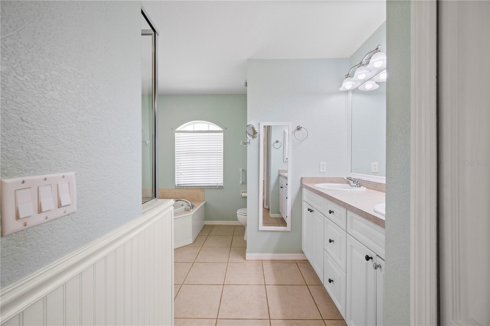 5615 MOJAVE AVE — photo 24