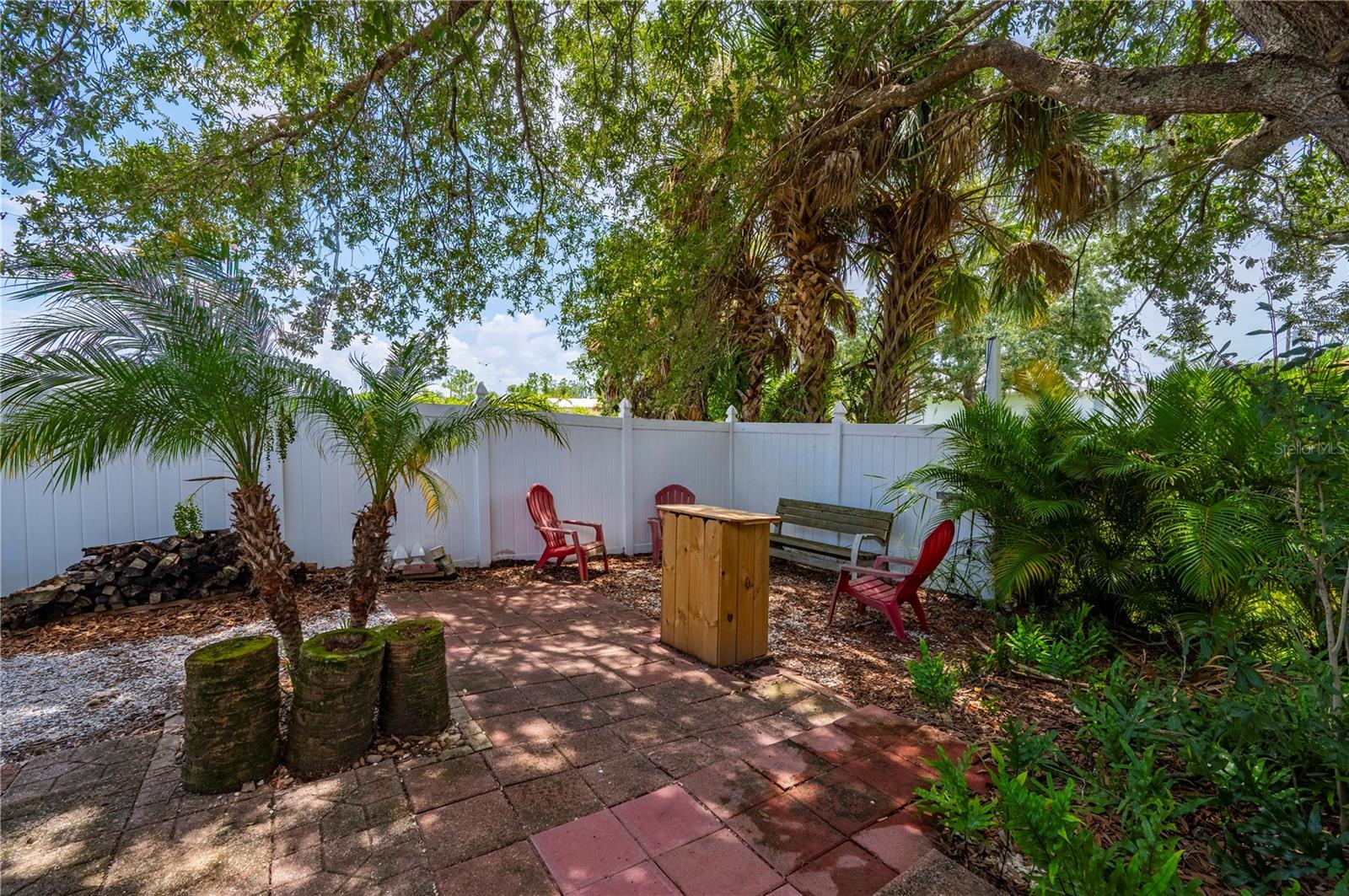 5615 MOJAVE AVE — photo 9
