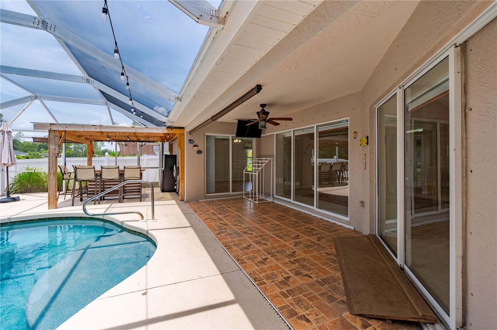 5615 MOJAVE AVE — photo 40