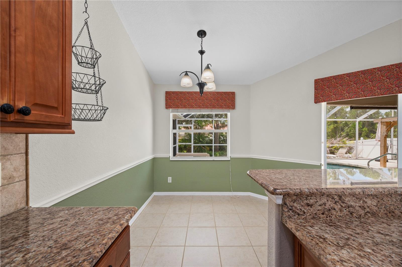 5615 MOJAVE AVE — photo 17