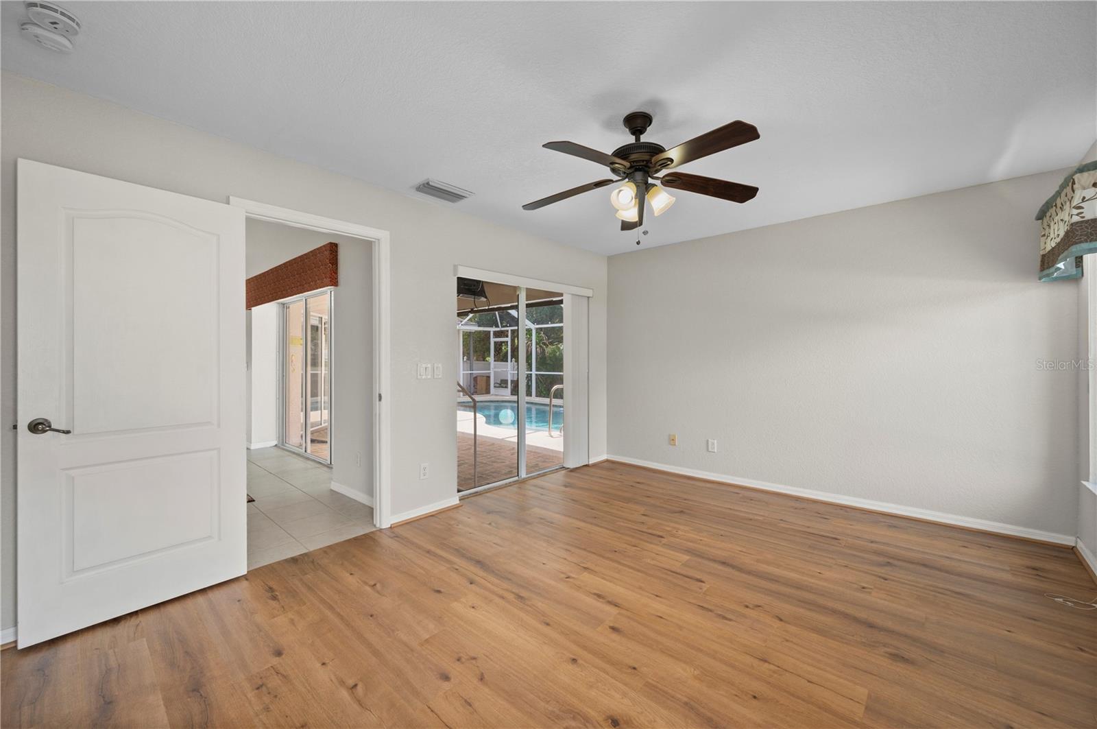 5615 MOJAVE AVE — photo 22