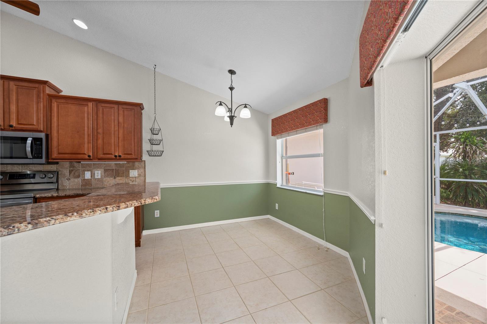 5615 MOJAVE AVE — photo 18