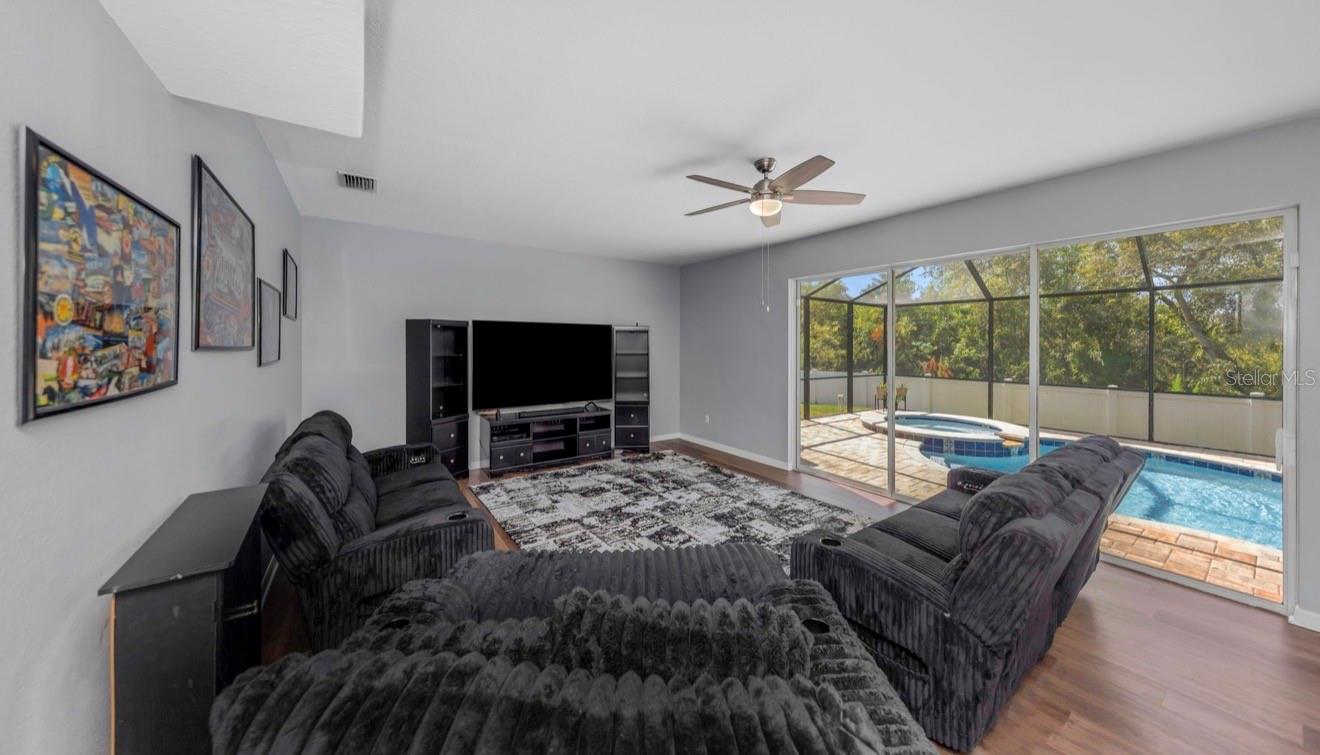 1853 PINK GUARA CT — photo 16