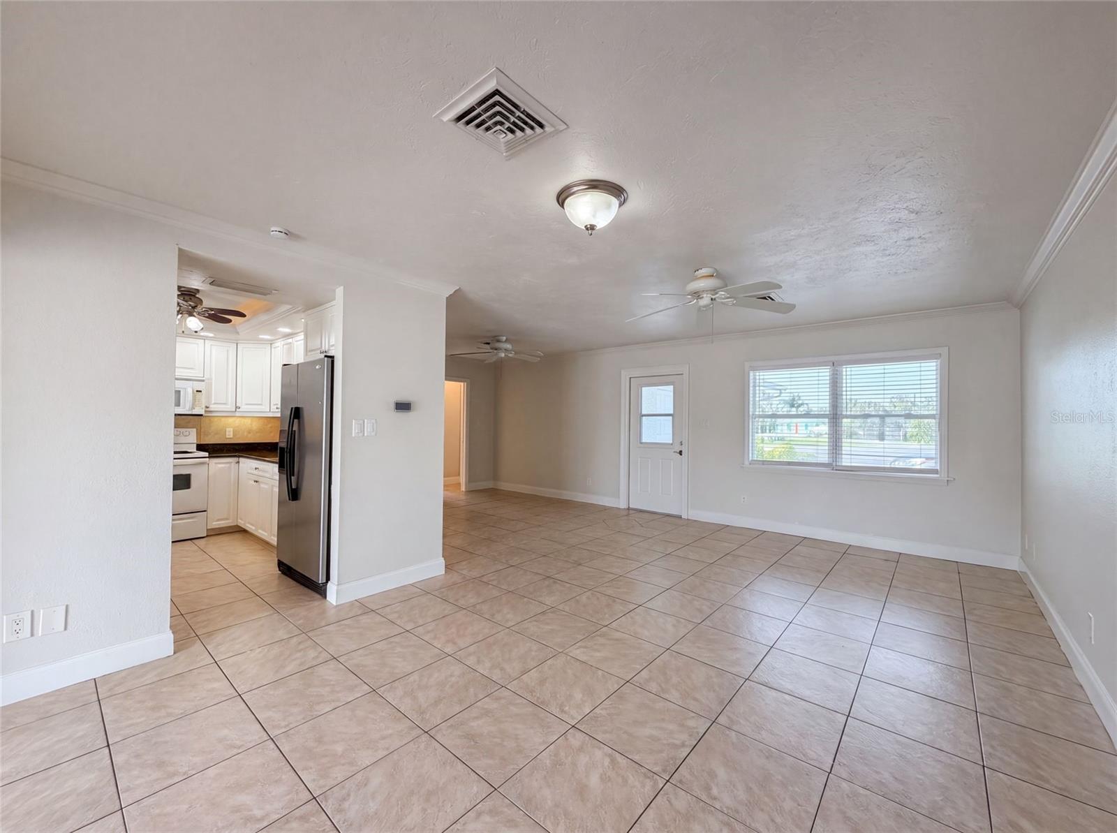 1672 JUPITER RD — photo 9