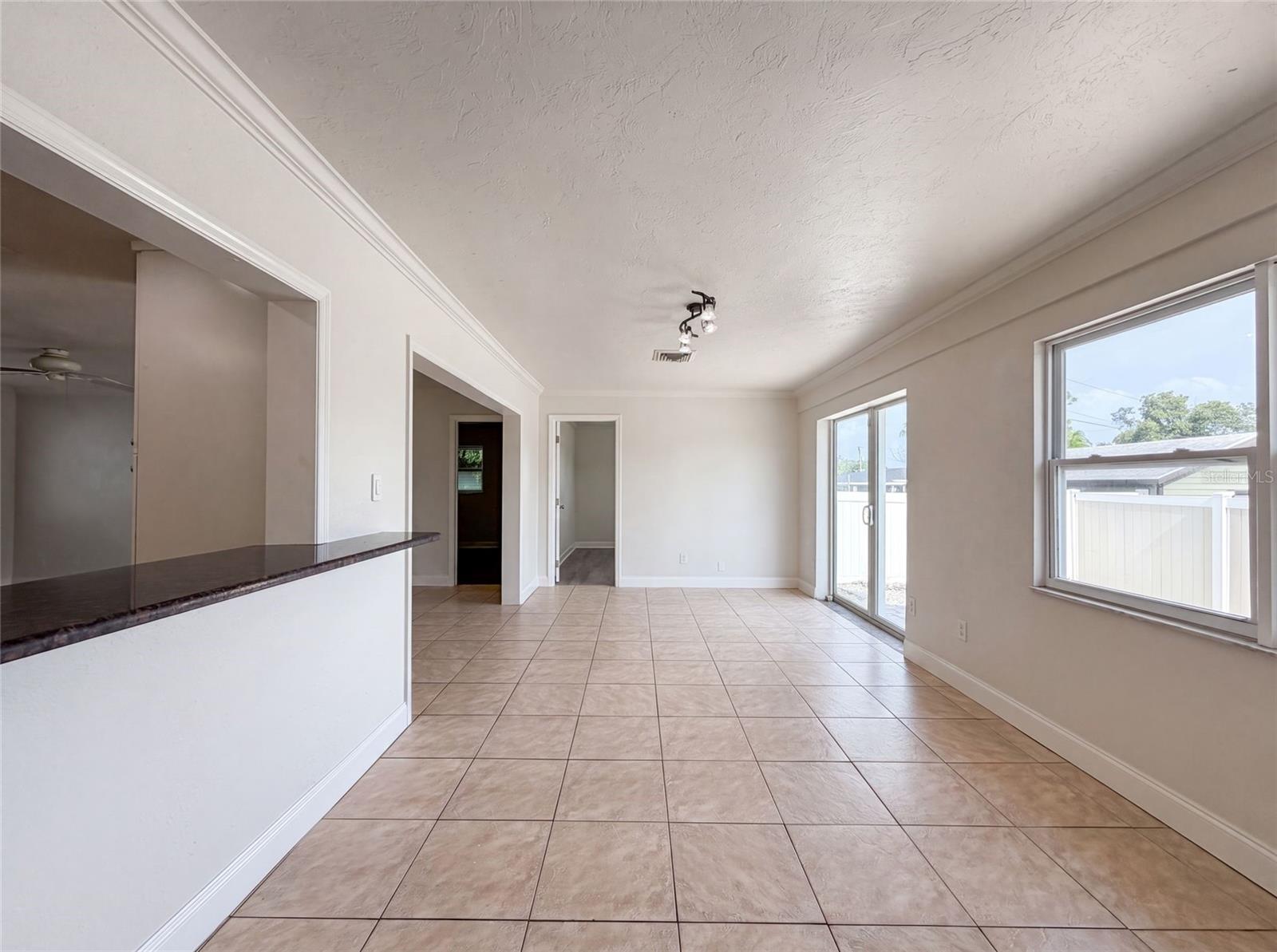 1672 JUPITER RD — photo 6