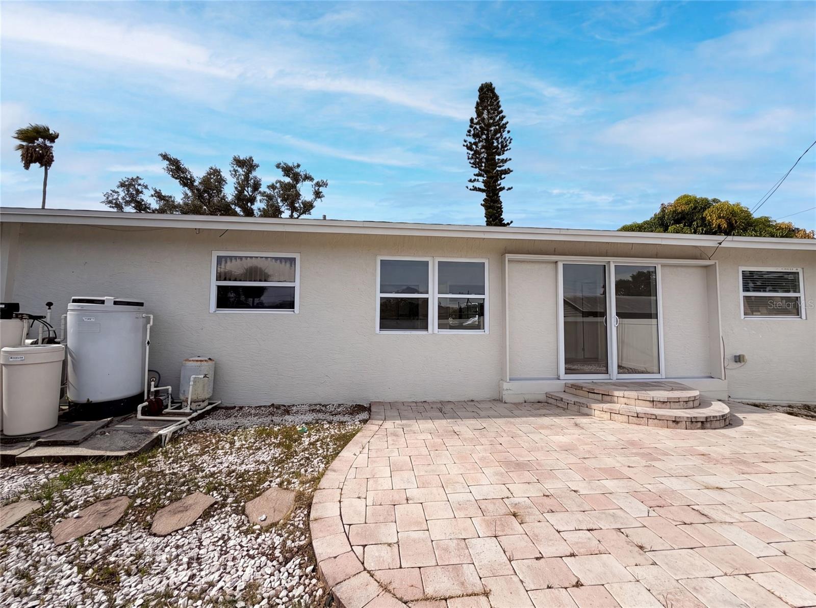 1672 JUPITER RD — photo 5