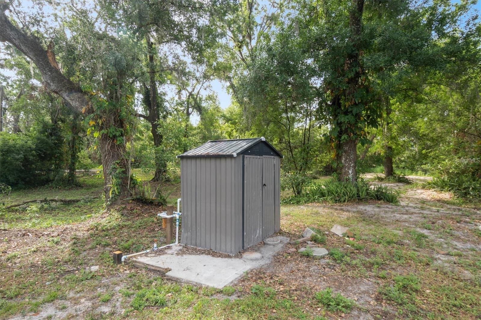 6005 IKE SMITH RD — photo 31