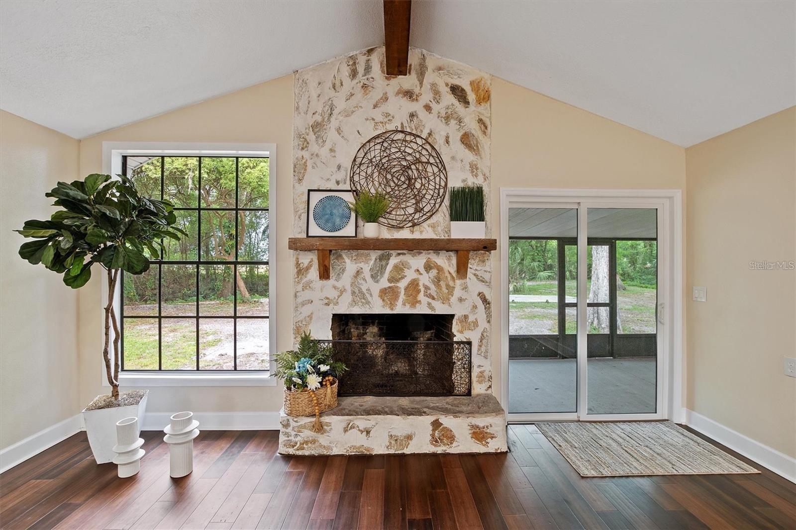 6005 IKE SMITH RD — photo 5