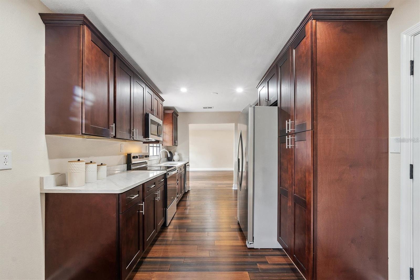 6005 IKE SMITH RD — photo 8