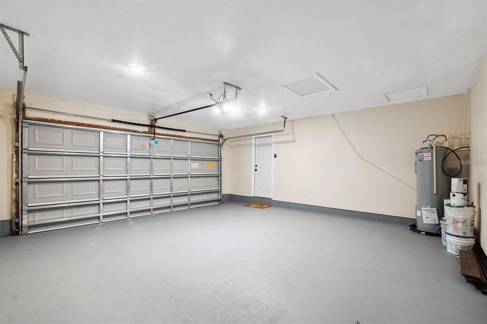 6005 IKE SMITH RD — photo 11