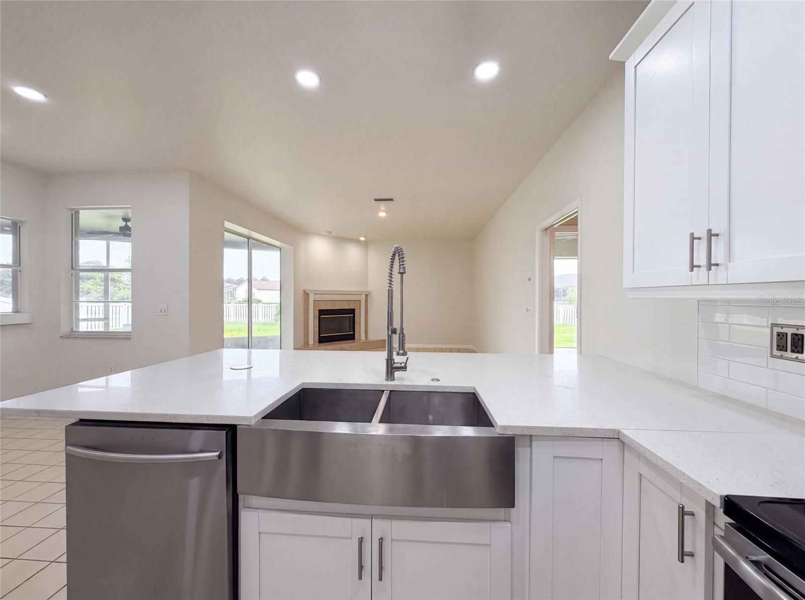12919 PRESTWICK DR — photo 6