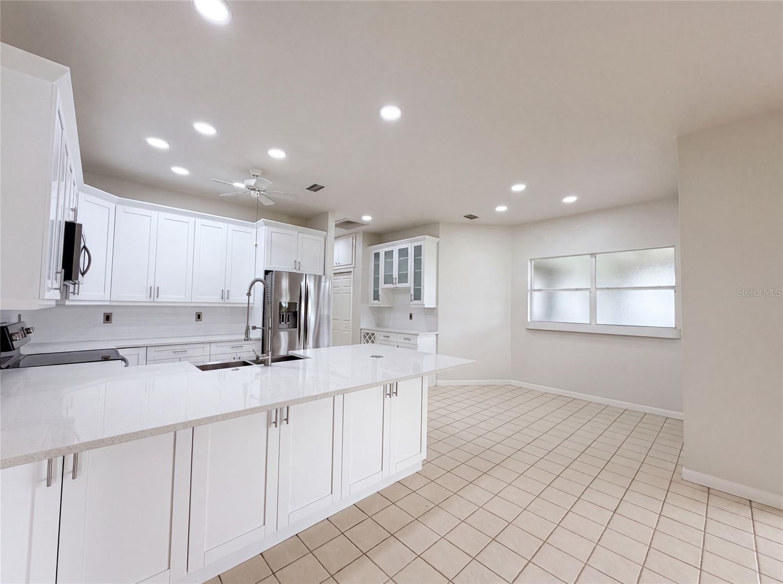 12919 PRESTWICK DR — photo 8