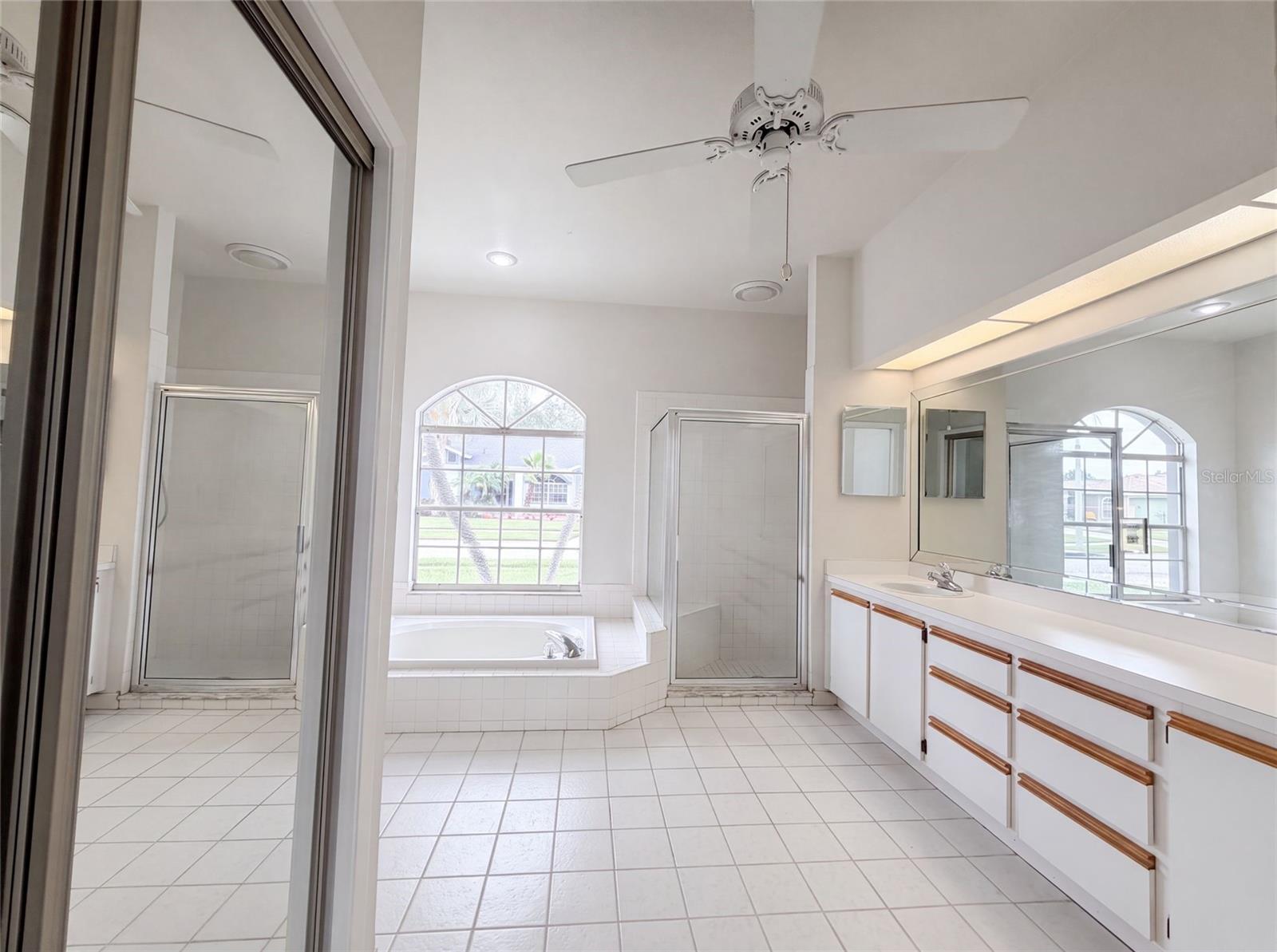 12919 PRESTWICK DR — photo 18
