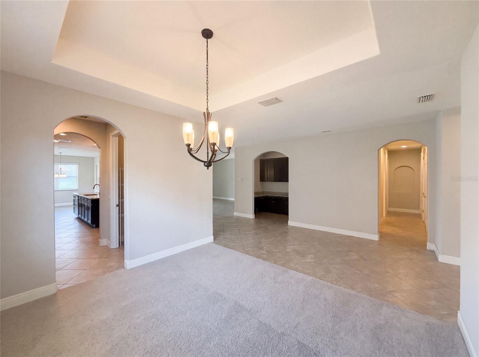 2575 GRAND LAKESIDE DR — photo 11