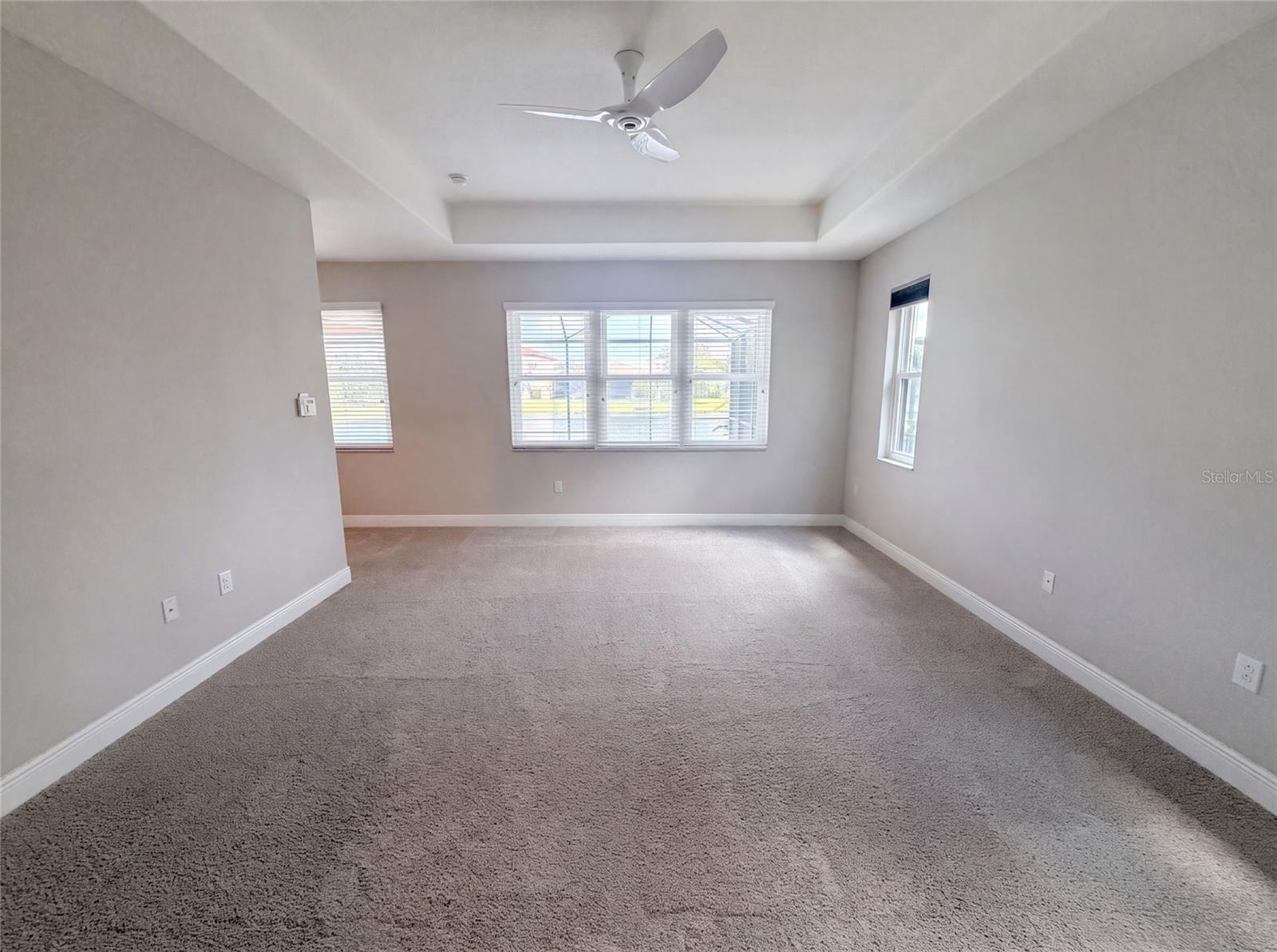 2575 GRAND LAKESIDE DR — photo 13