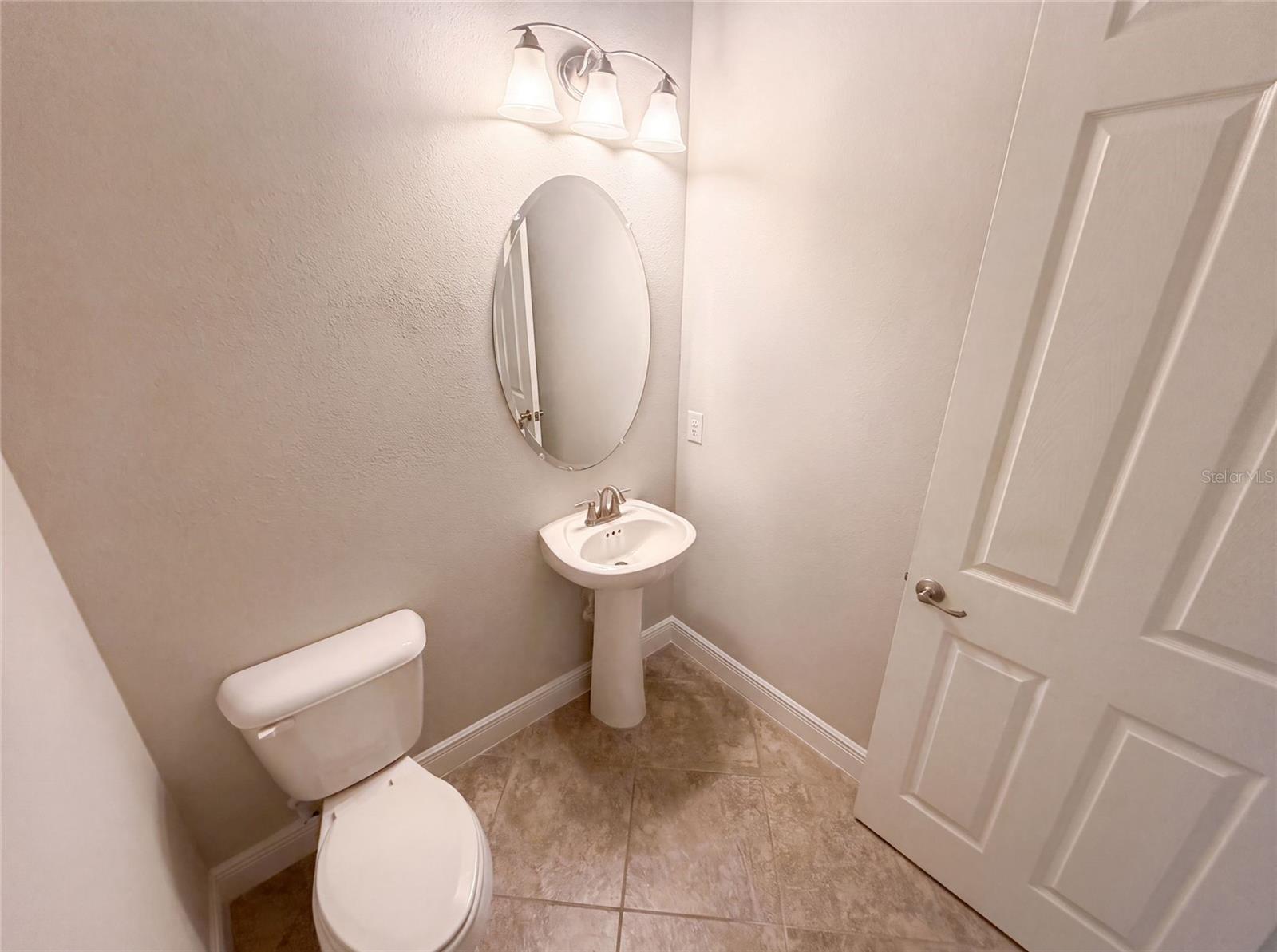 2575 GRAND LAKESIDE DR — photo 23