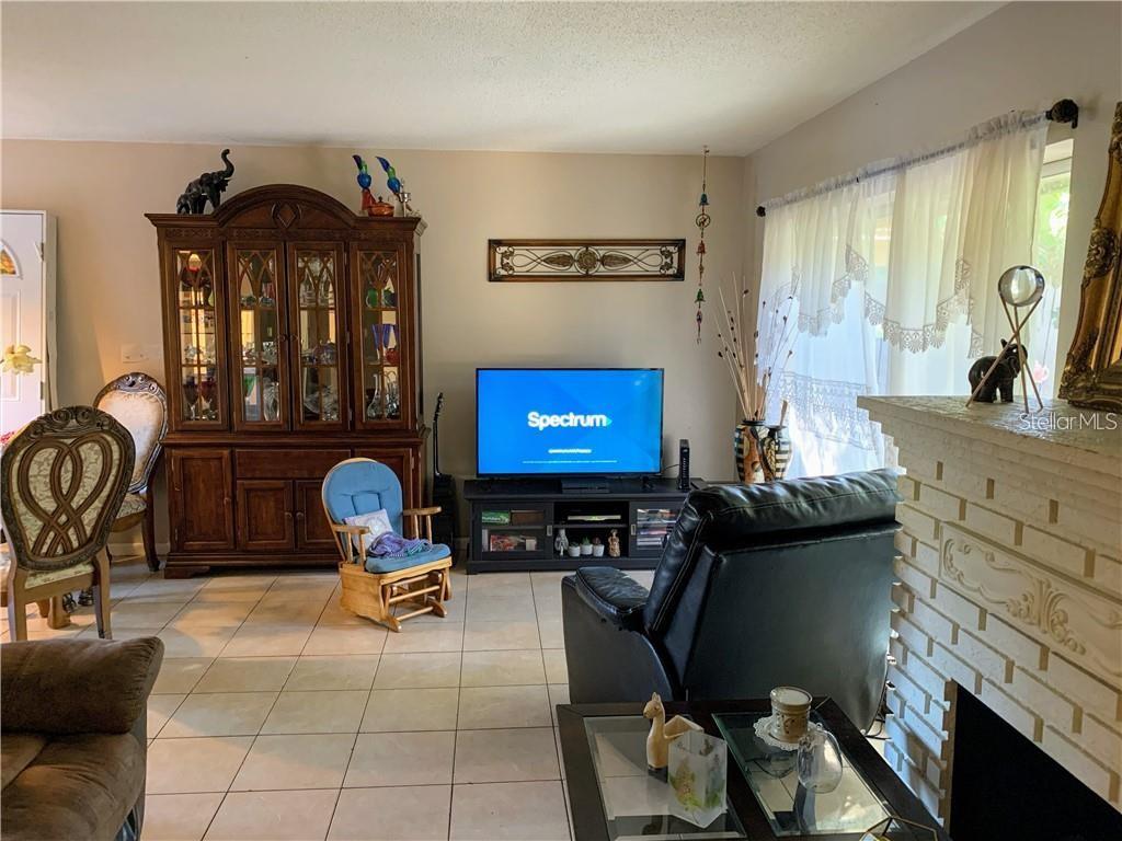 913 BUCK CT — photo 8