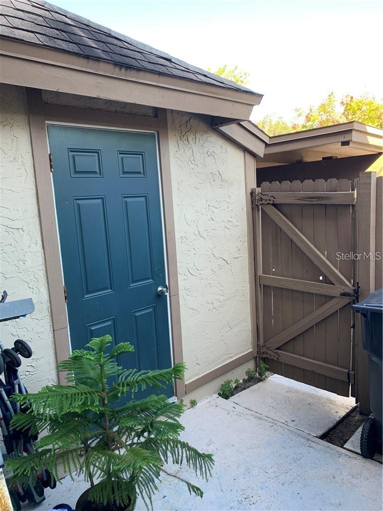 913 BUCK CT — photo 3