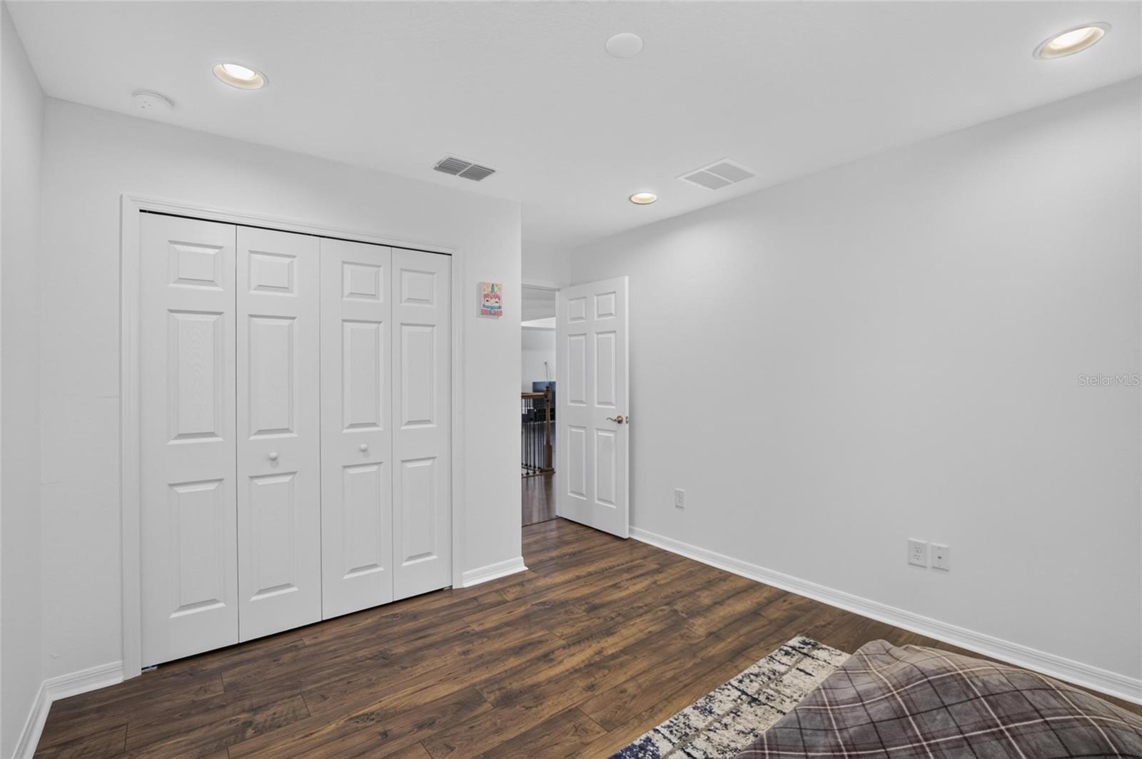 7321 GULF CYPRESS AVE — photo 31