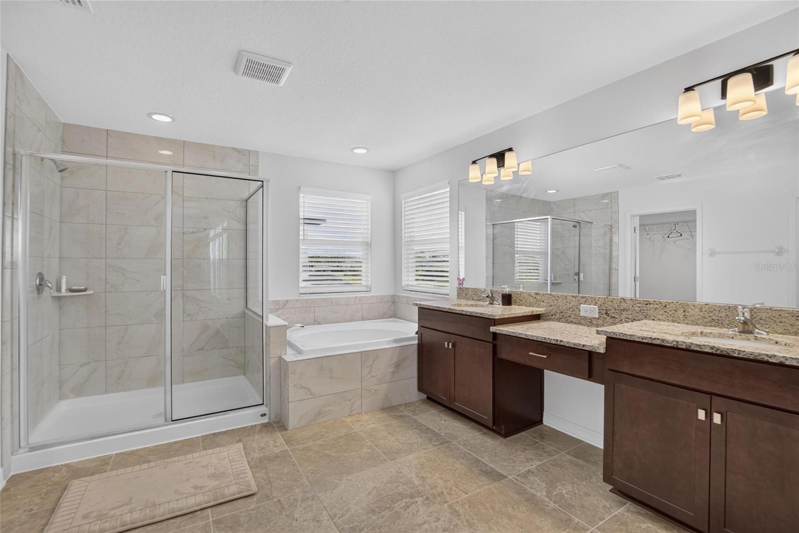 7321 GULF CYPRESS AVE — photo 20