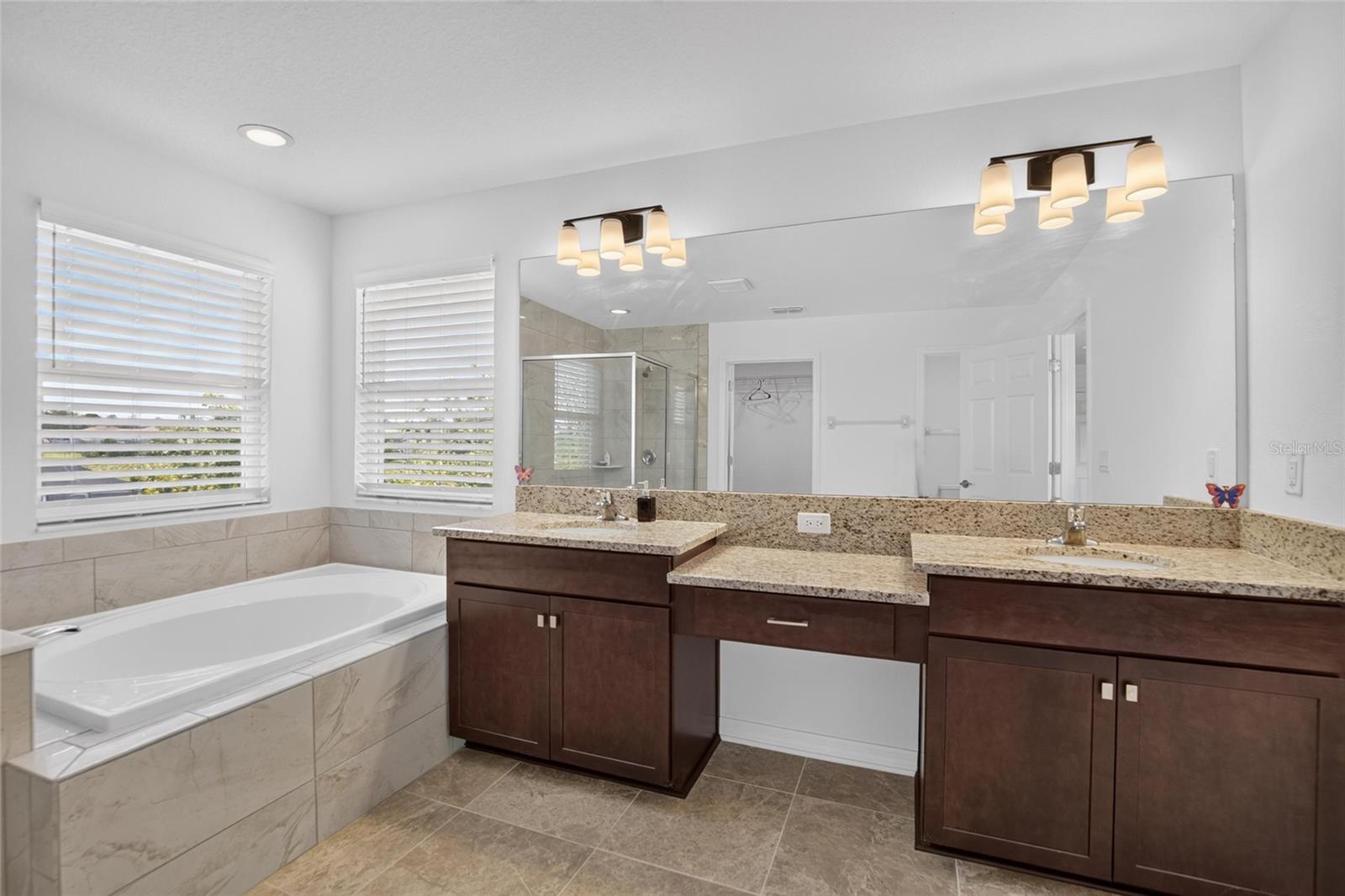 7321 GULF CYPRESS AVE — photo 19