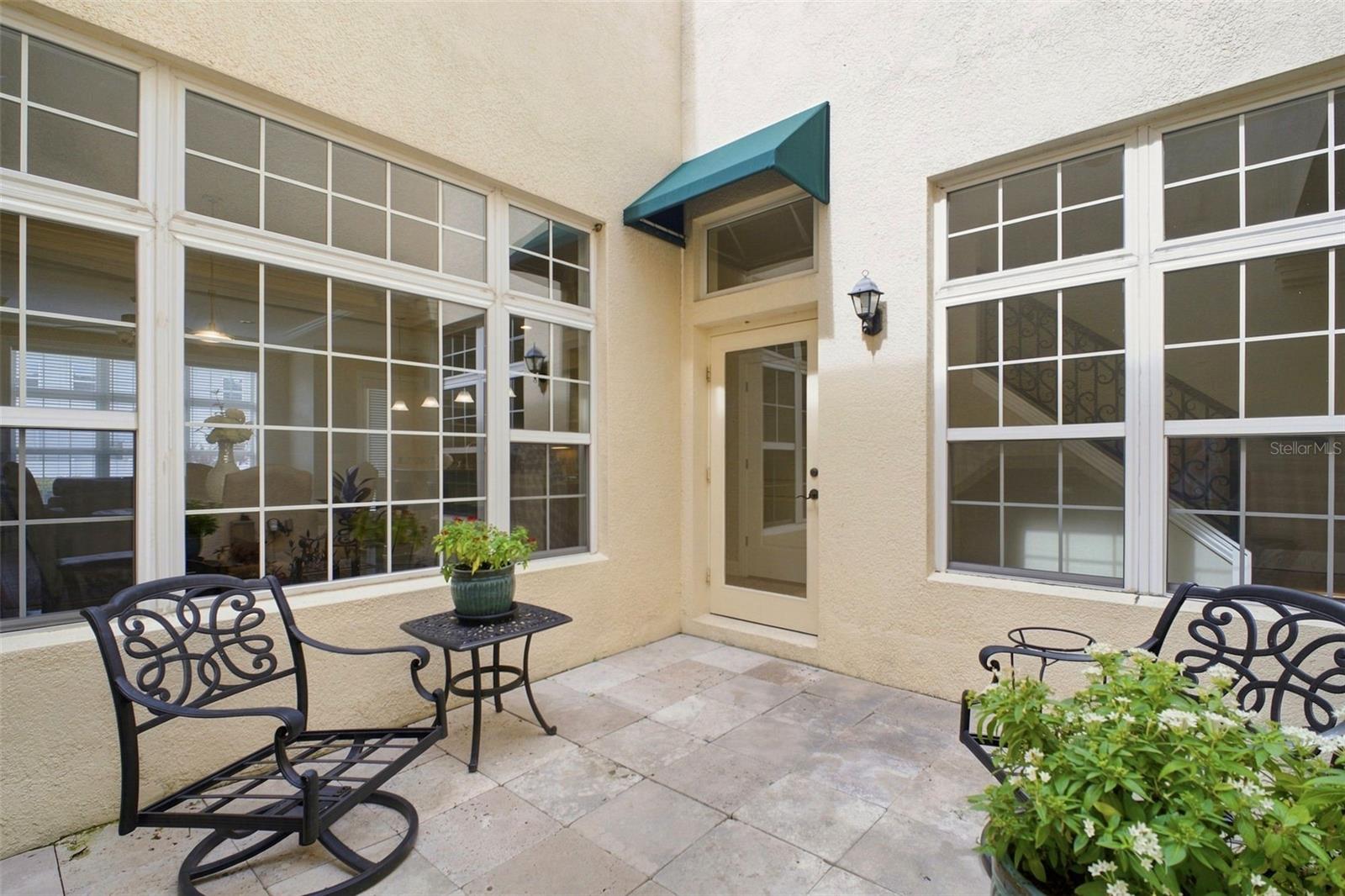 2557 W PLATT ST — photo 28