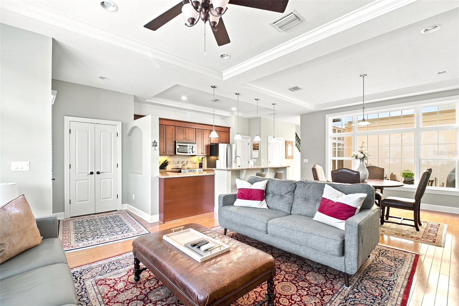 2557 W PLATT ST — photo 3
