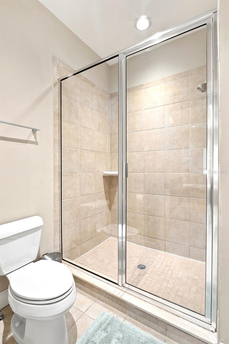 2557 W PLATT ST — photo 21