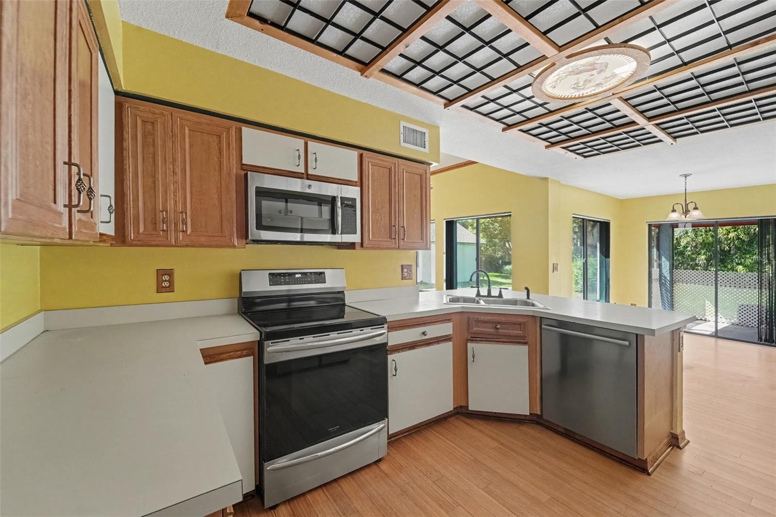 6203 FARTHING ST — photo 10