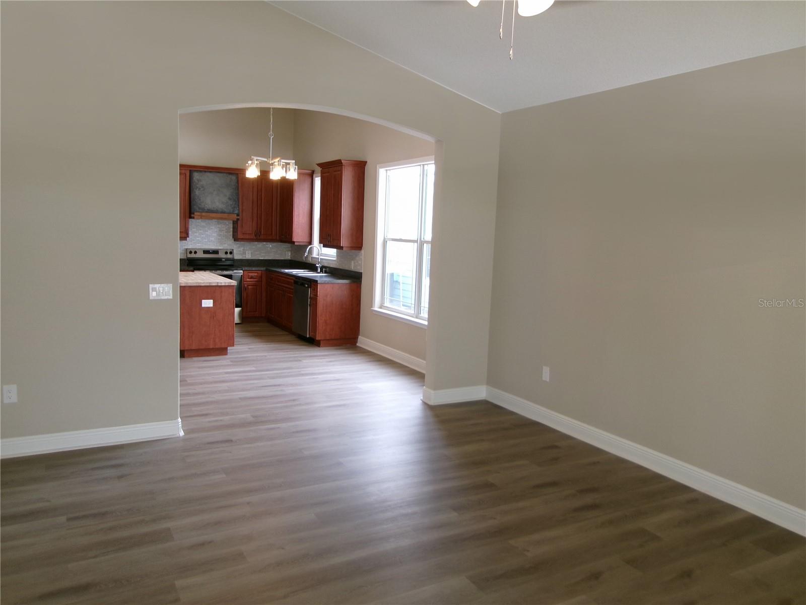 37450 PICKETTS MILL AVE — photo 8
