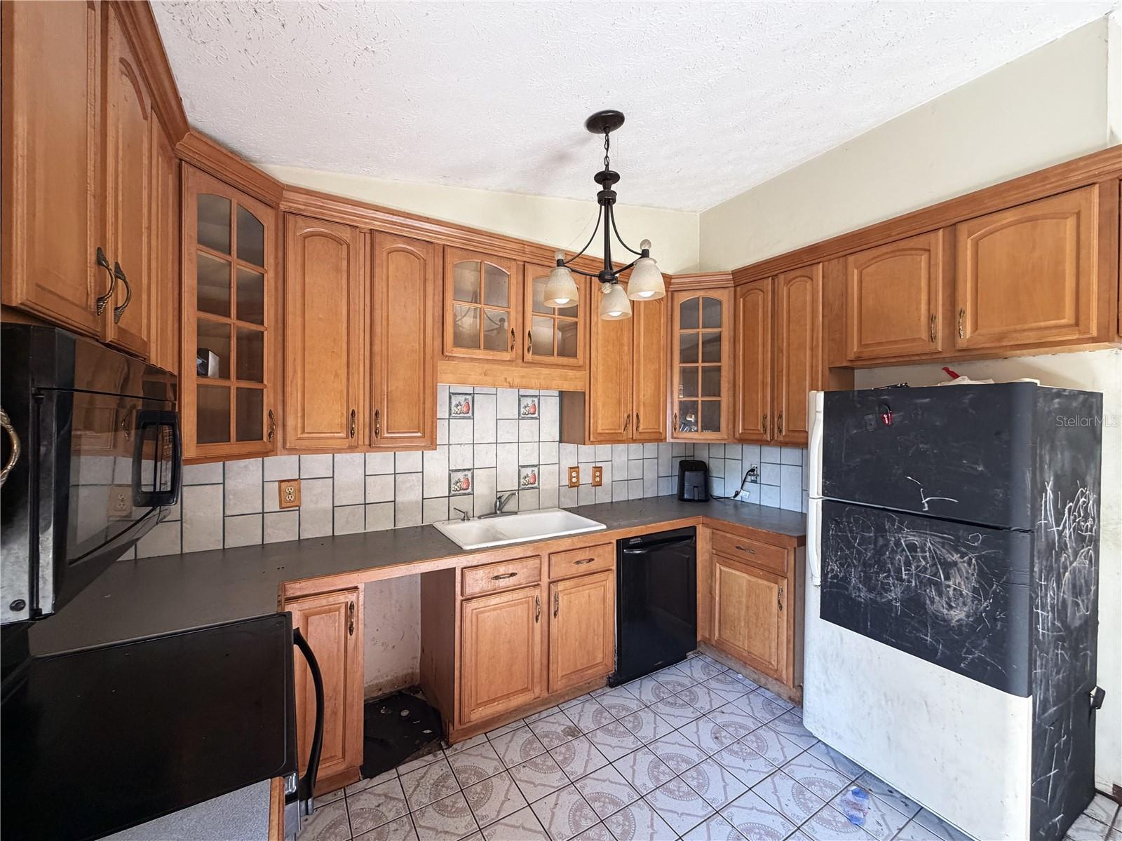 14705 PENGUIN PL — photo 3