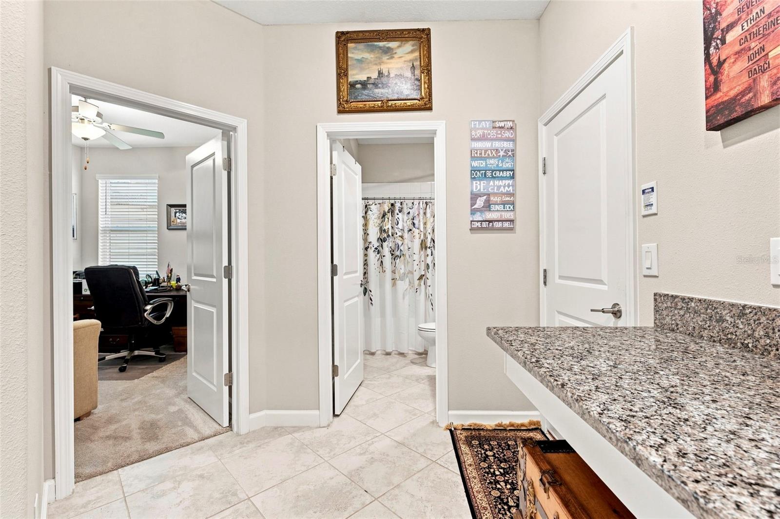 9189 SHADYSIDE LN — photo 17