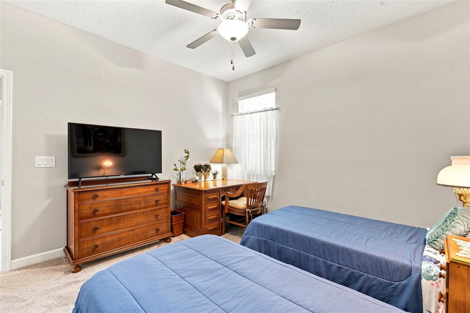 9189 SHADYSIDE LN — photo 15