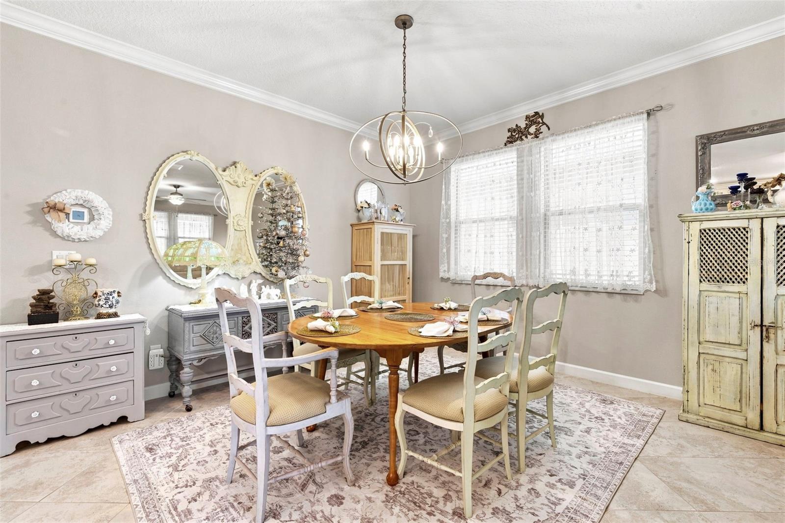 9189 SHADYSIDE LN — photo 24