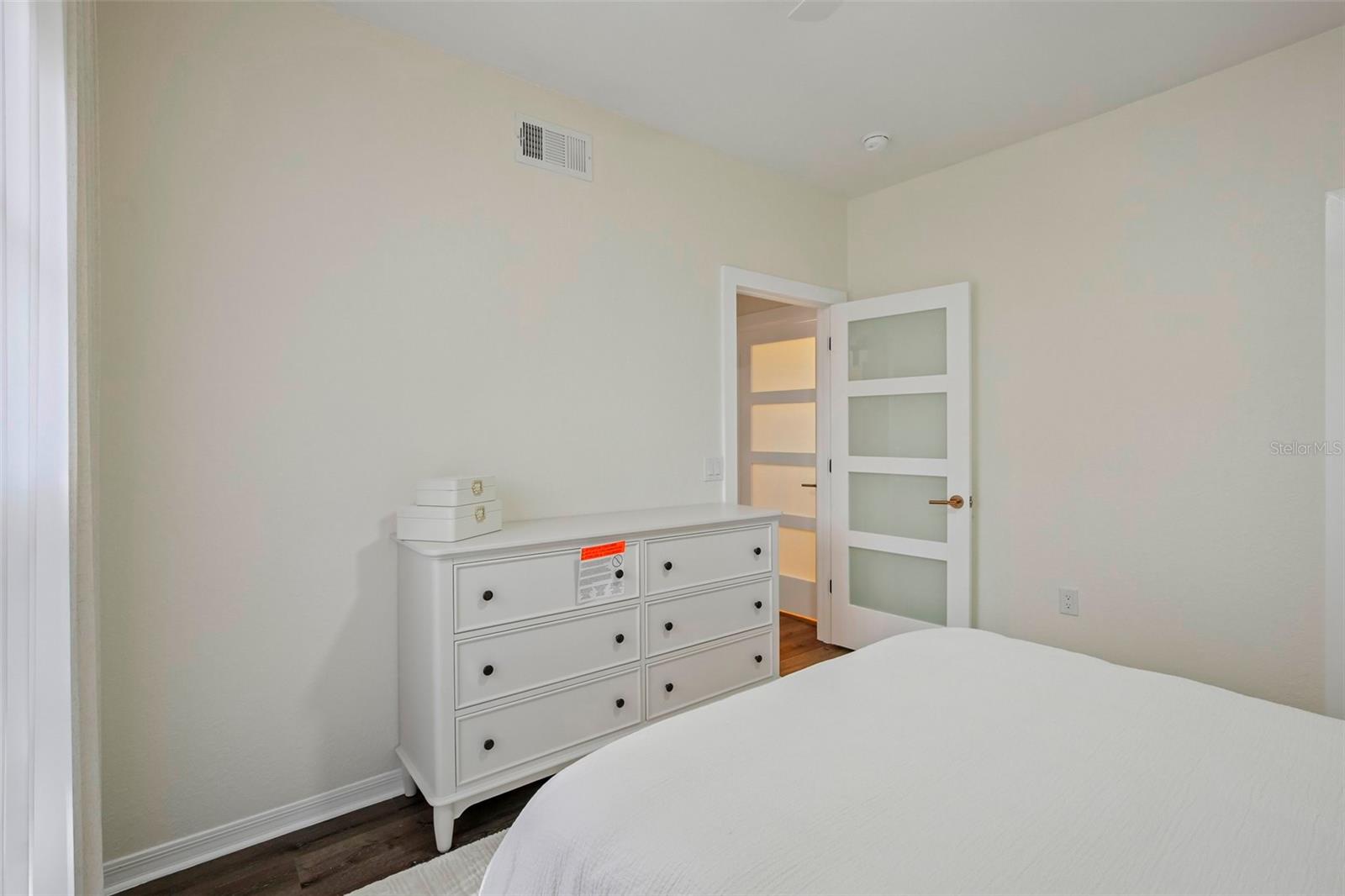 5174 NORTHRIDGE RD #104 — photo 25