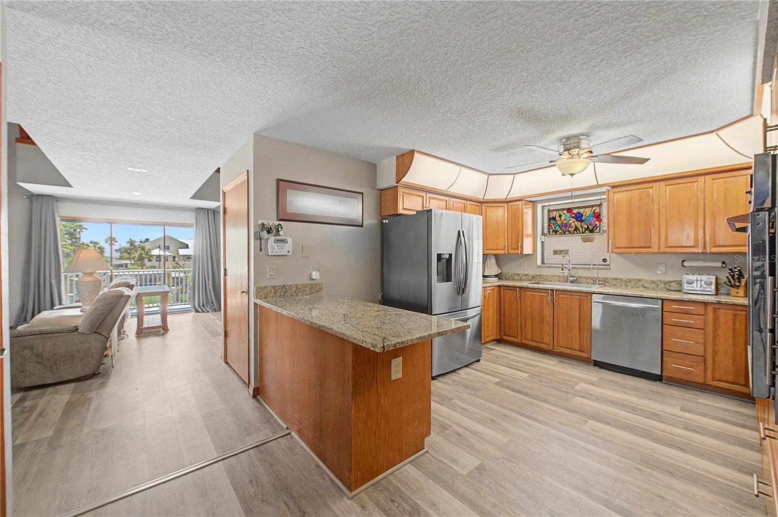 13337 SUSAN DR — photo 16